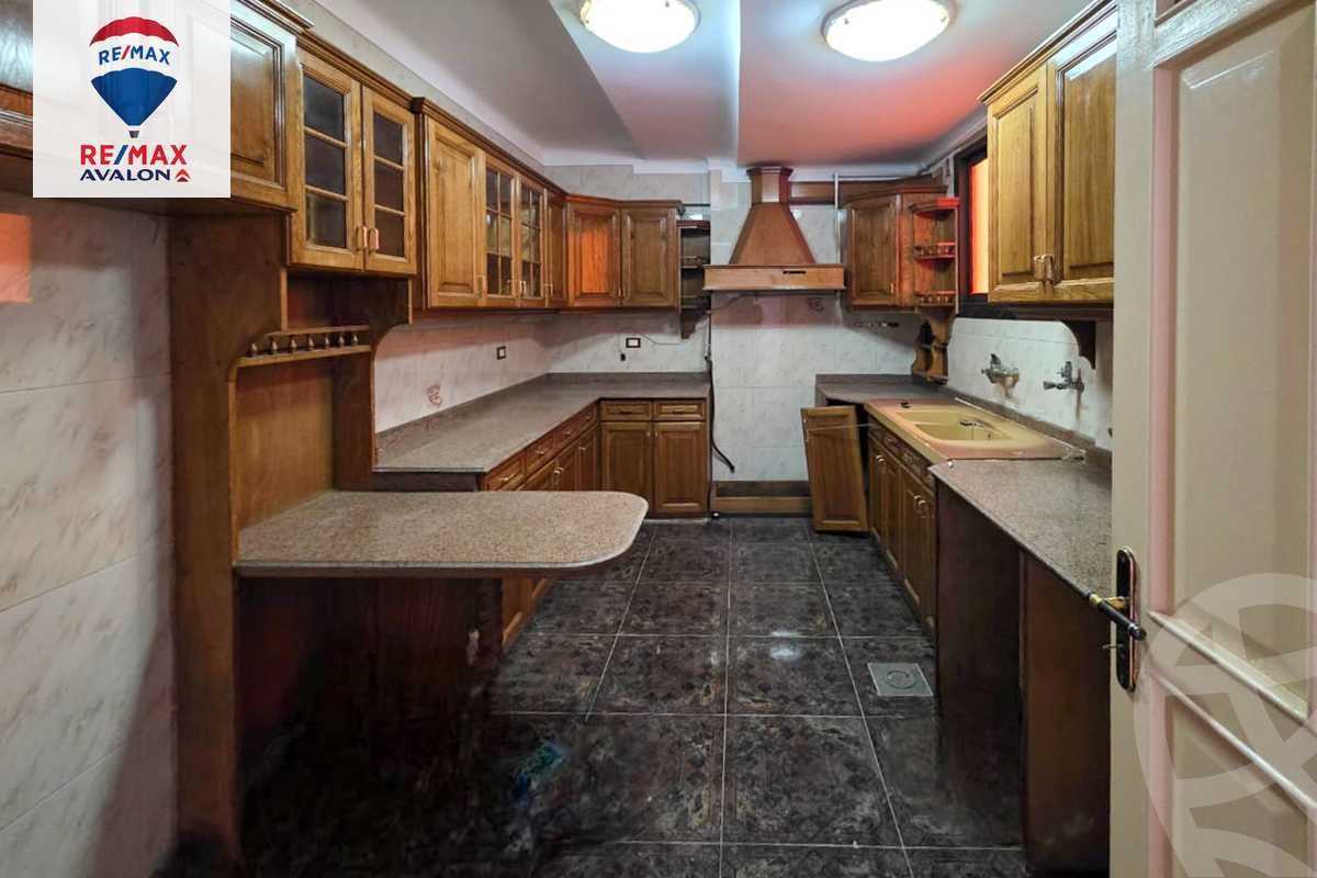 https://aqarmap.com.eg/en/listing/6141045-for-sale-alexandria-lauran-shr-srhnk