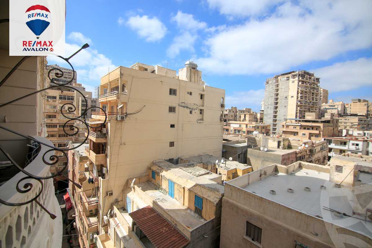 https://aqarmap.com.eg/en/listing/6152900-for-sale-alexandria-glim-rasmi-basha-st