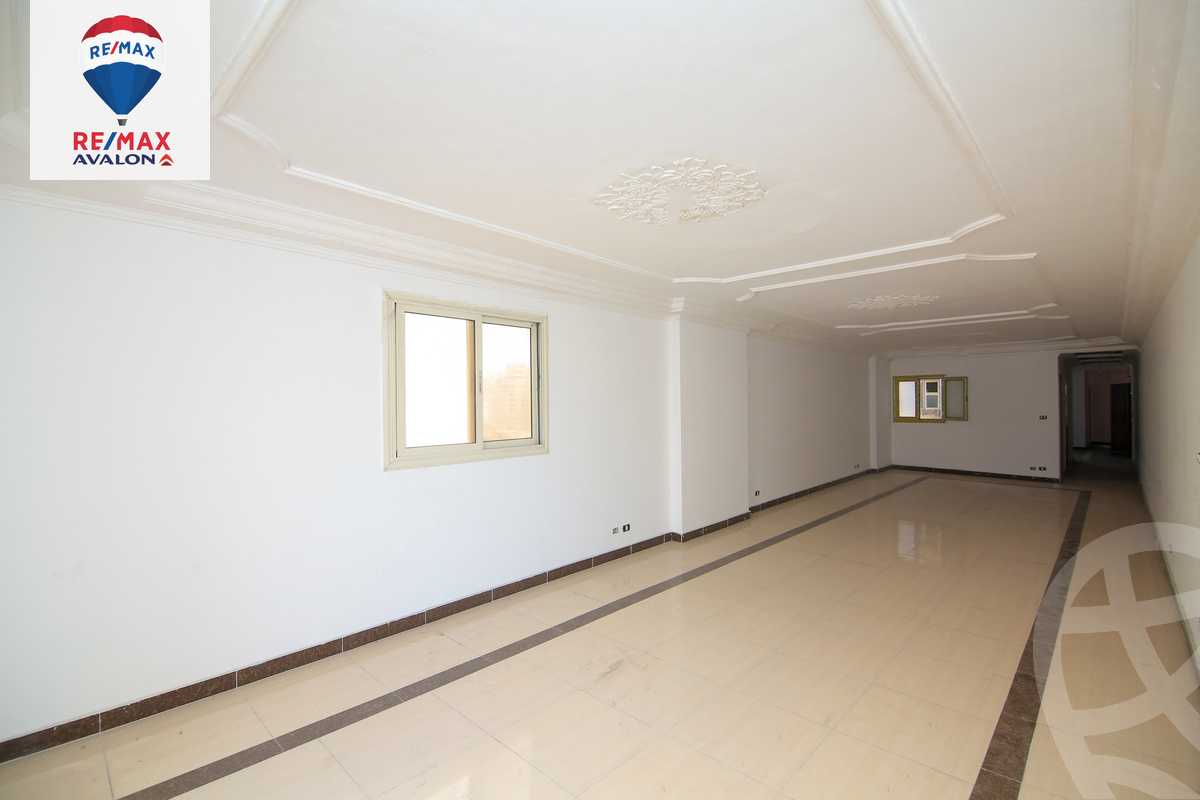 https://aqarmap.com.eg/en/listing/6152900-for-sale-alexandria-glim-rasmi-basha-st