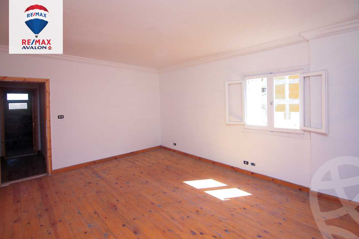 https://aqarmap.com.eg/en/listing/6152900-for-sale-alexandria-glim-rasmi-basha-st