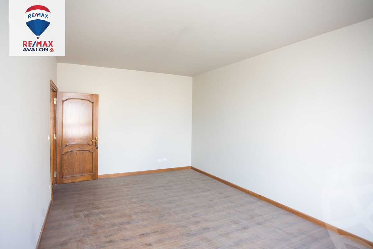 https://aqarmap.com.eg/en/listing/6155243-for-sale-alexandria-stanley-abd-el-aziz-fahmy-st