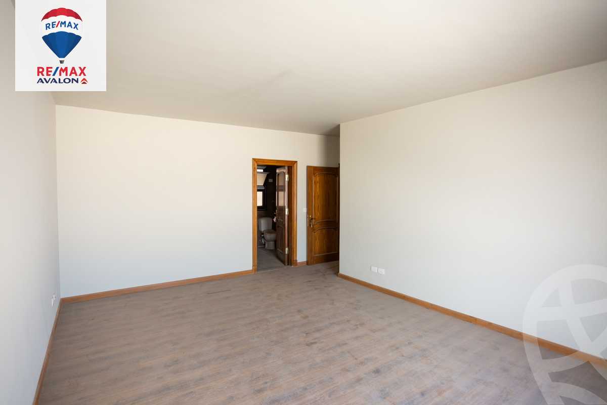 https://aqarmap.com.eg/en/listing/6155243-for-sale-alexandria-stanley-abd-el-aziz-fahmy-st