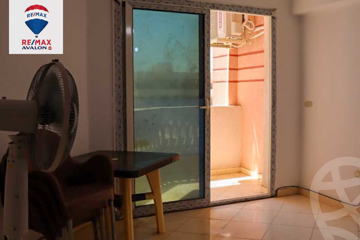 https://aqarmap.com.eg/ar/listing/6165930-for-sale-alexandria-sidi-kirayr-qry-sydy-kryr-lqwt-ljwy