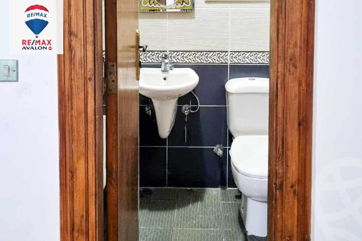 https://aqarmap.com.eg/en/listing/6166362-for-rent-alexandria-lauran-shaarawy-st
