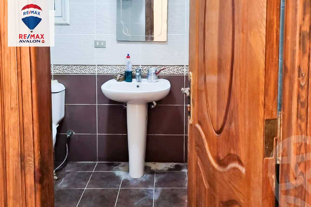 https://aqarmap.com.eg/en/listing/6166362-for-rent-alexandria-lauran-shaarawy-st