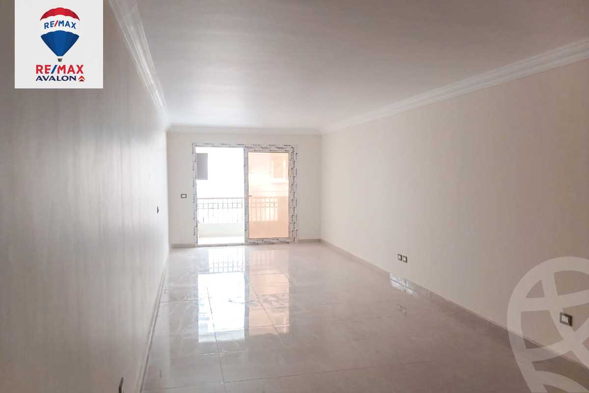 https://aqarmap.com.eg/ar/listing/6179762-for-rent-alexandria-smouha-compounds-in-smouha-valore-smouha