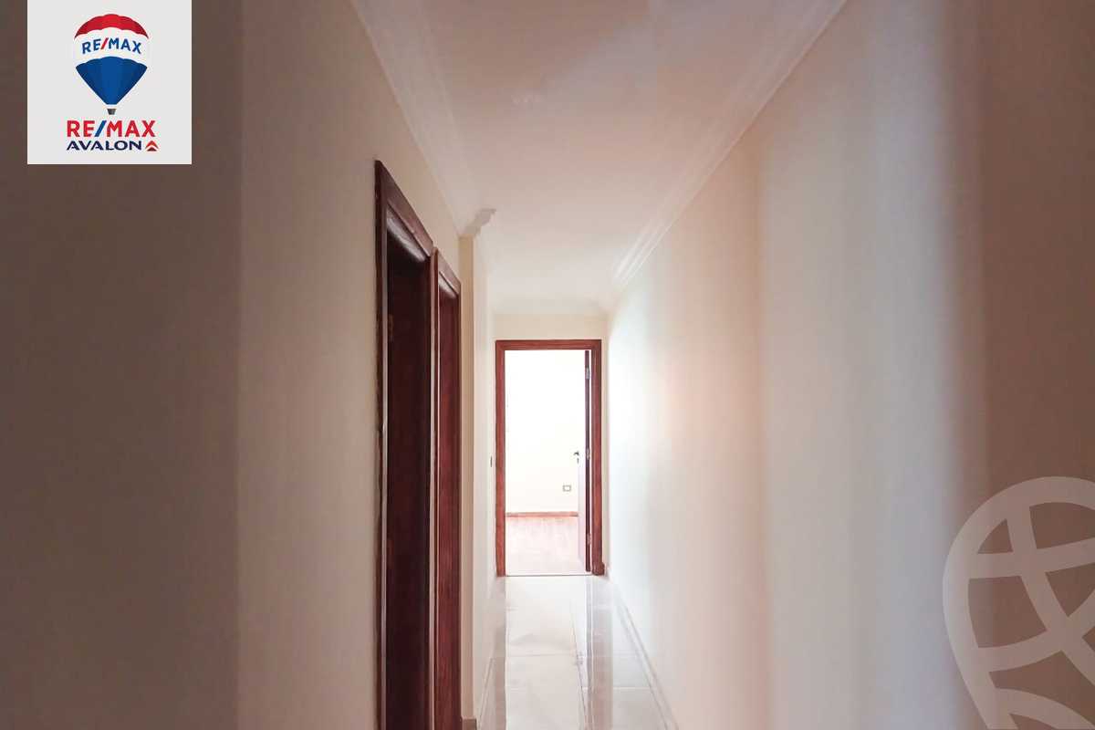 https://aqarmap.com.eg/ar/listing/6179762-for-rent-alexandria-smouha-compounds-in-smouha-valore-smouha