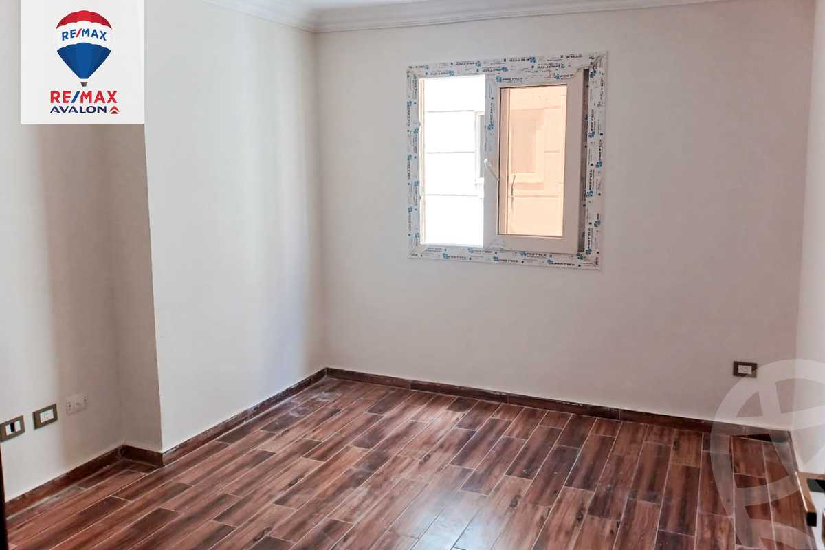 https://aqarmap.com.eg/ar/listing/6179762-for-rent-alexandria-smouha-compounds-in-smouha-valore-smouha
