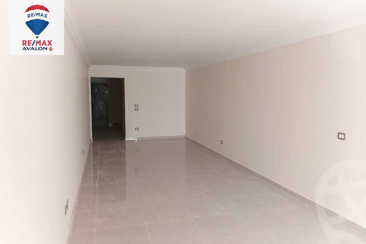https://aqarmap.com.eg/ar/listing/6179762-for-rent-alexandria-smouha-compounds-in-smouha-valore-smouha