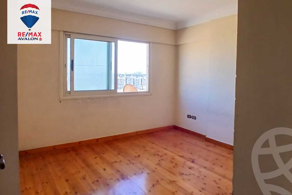 https://aqarmap.com.eg/ar/listing/6181206-for-sale-alexandria-kafr-abdo-sant-giyn-st