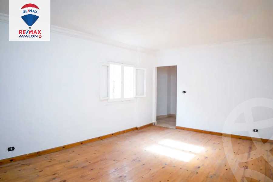 https://aqarmap.com.eg/ar/listing/6186897-for-sale-alexandria-glim-rasmi-basha-st