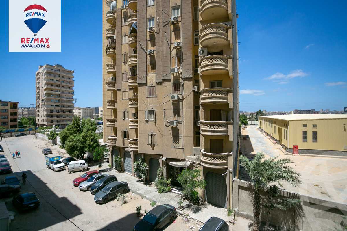 https://aqarmap.com.eg/ar/listing/6197264-for-sale-alexandria-smwh-ljdyd