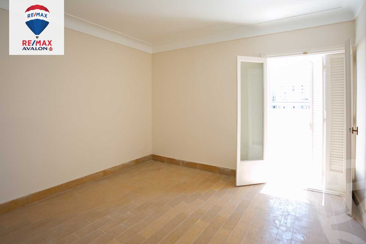 https://aqarmap.com.eg/ar/listing/6198228-for-sale-alexandria-ganaklis-shr-bw-qyr-tryq-lhry