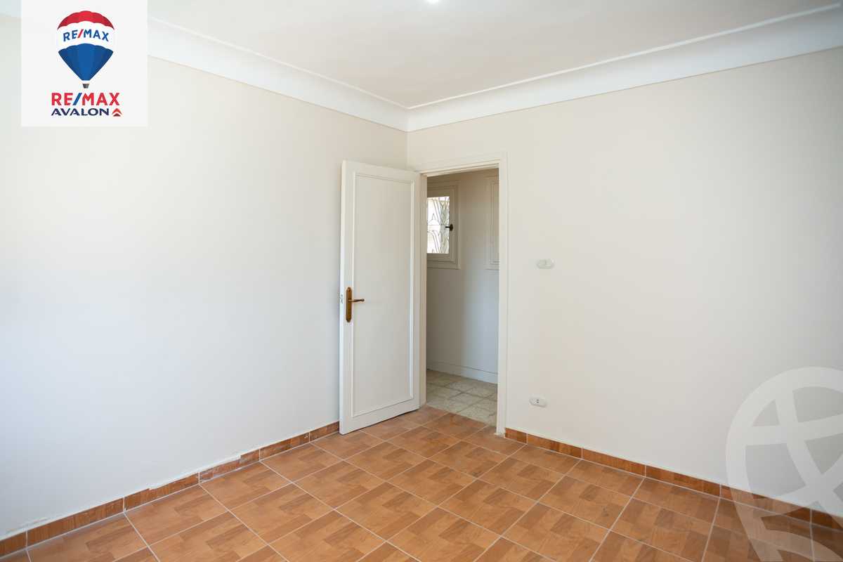 https://aqarmap.com.eg/ar/listing/6198228-for-sale-alexandria-ganaklis-shr-bw-qyr-tryq-lhry