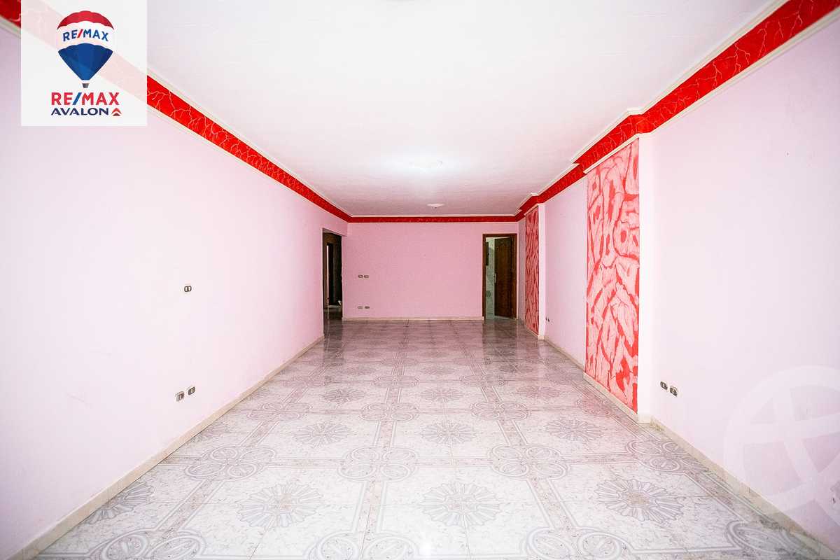 https://aqarmap.com.eg/ar/listing/6205774-for-sale-alexandria-sydy-bshr-sydy-bshr-bhry-shr-mhmwd-l-yswy