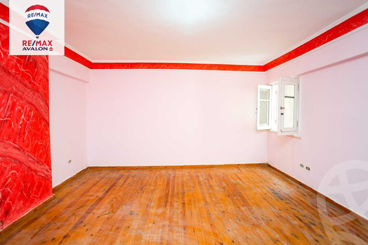 https://aqarmap.com.eg/ar/listing/6205774-for-sale-alexandria-sydy-bshr-sydy-bshr-bhry-shr-mhmwd-l-yswy