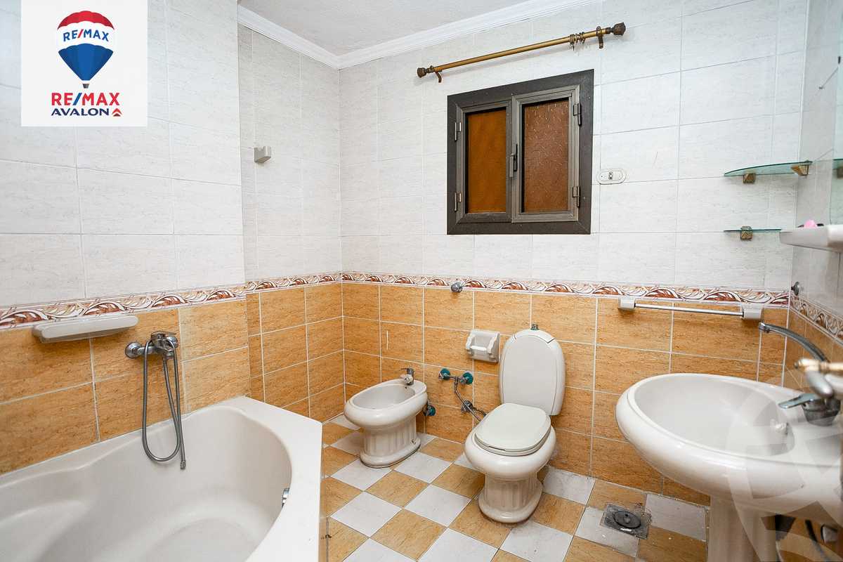 https://aqarmap.com.eg/ar/listing/6205774-for-sale-alexandria-sydy-bshr-sydy-bshr-bhry-shr-mhmwd-l-yswy