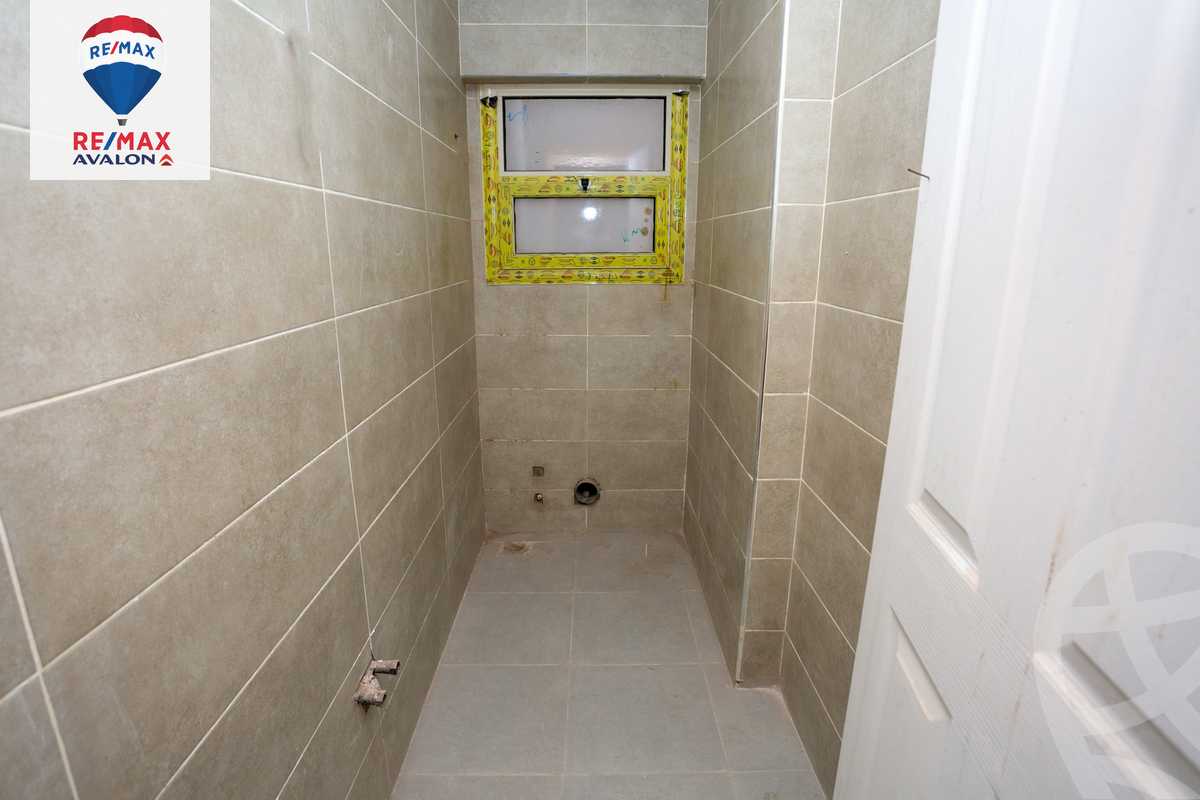 https://aqarmap.com.eg/en/listing/6206234-for-sale-alexandria-smouha-compounds-in-smouha-valore-smouha