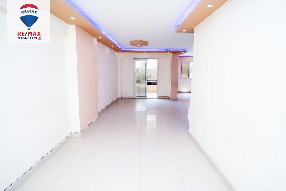 https://aqarmap.com.eg/ar/listing/6216785-for-sale-alexandria-sidi-gaber-el-mosheer-ahmed-isamil-st