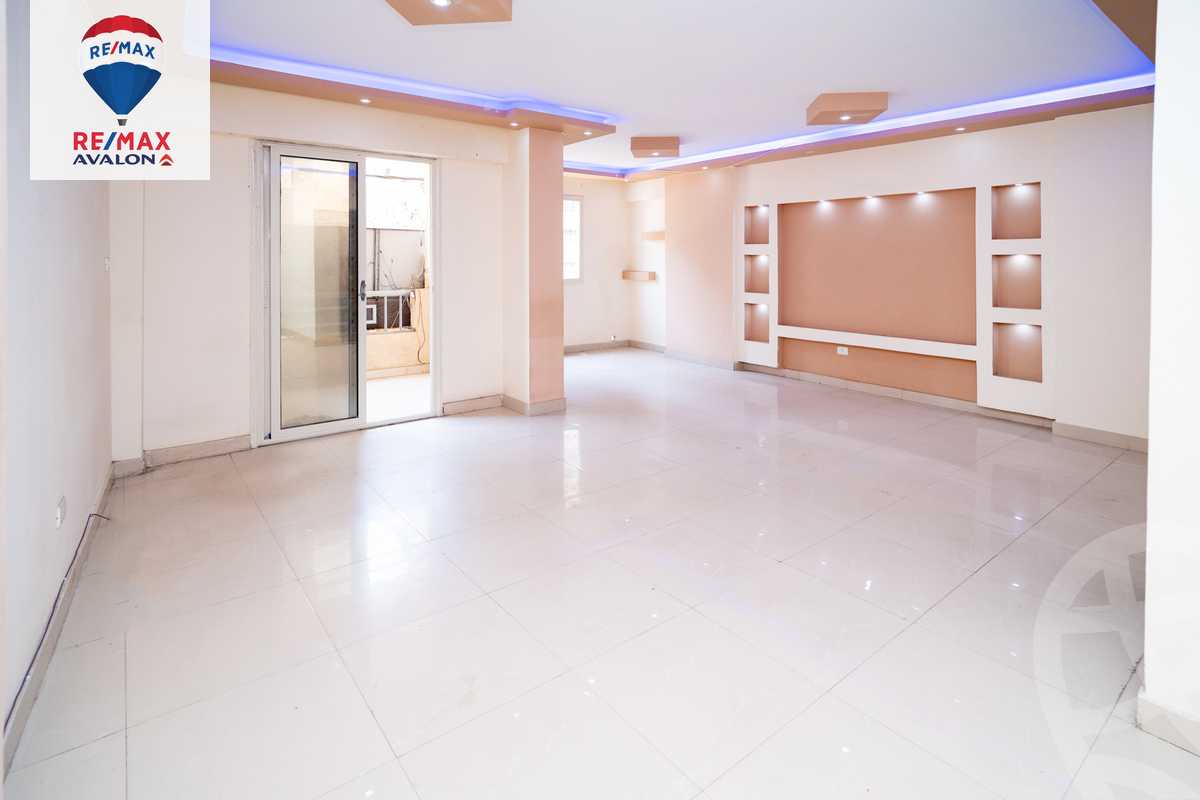 https://aqarmap.com.eg/ar/listing/6216785-for-sale-alexandria-sidi-gaber-el-mosheer-ahmed-isamil-st