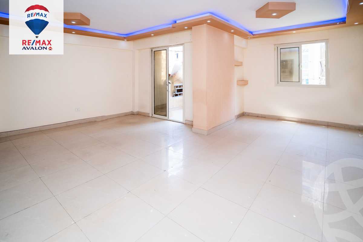 https://aqarmap.com.eg/ar/listing/6216785-for-sale-alexandria-sidi-gaber-el-mosheer-ahmed-isamil-st