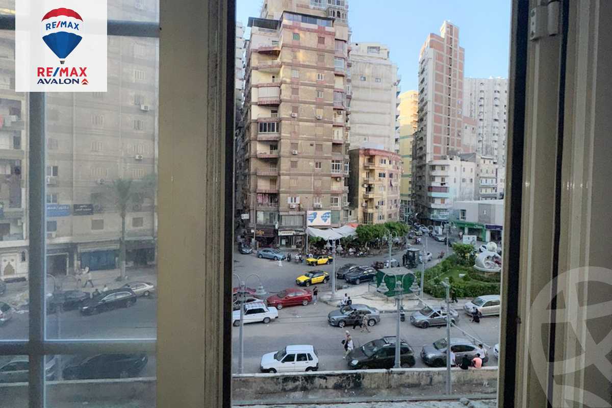https://aqarmap.com.eg/ar/listing/6222675-for-sale-alexandria-sydy-bshr-sydy-bshr-bhry-abd-el-salam-aref-st