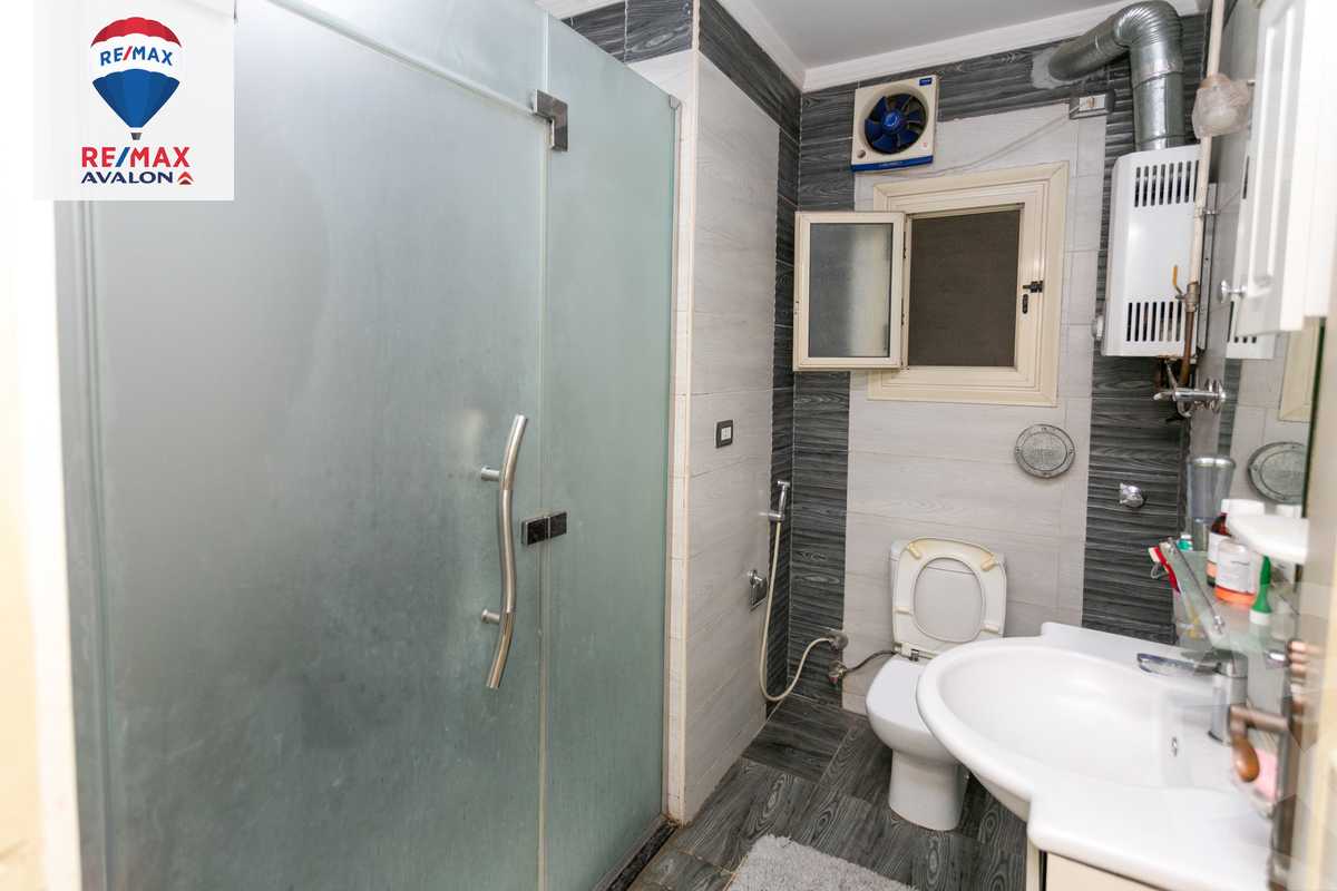 https://aqarmap.com.eg/en/listing/6223105-for-sale-alexandria-moharram-bey-emberouz