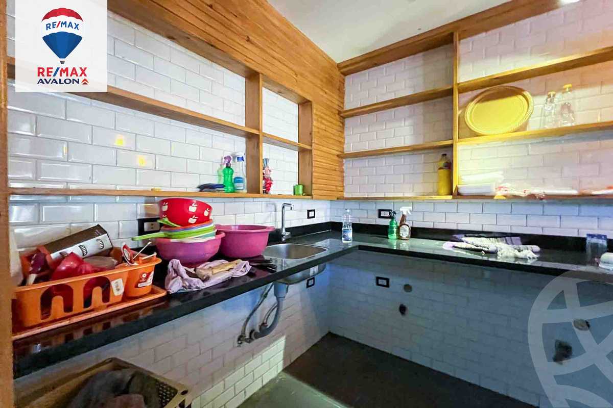 https://aqarmap.com.eg/ar/listing/6228858-for-rent-alexandria-kafr-abdo-sant-giyn-st