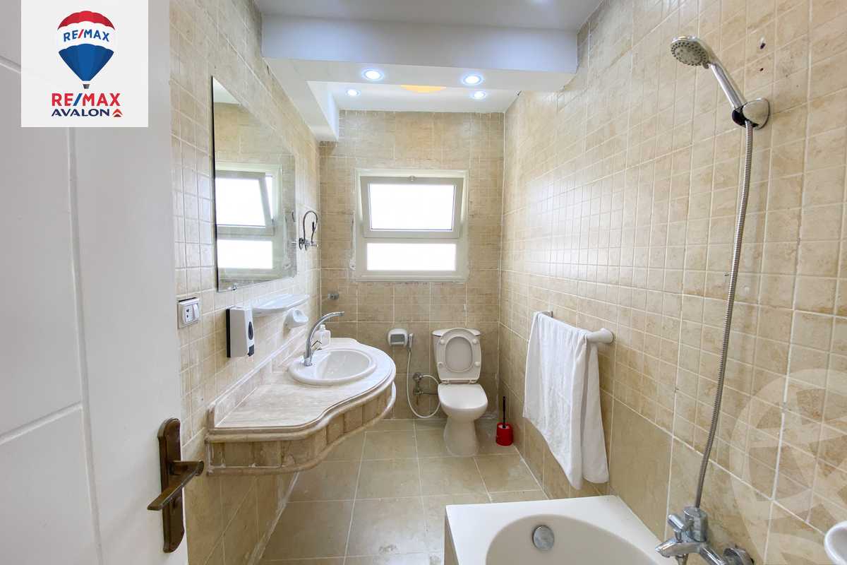 https://aqarmap.com.eg/en/listing/6228929-for-sale-alexandria-sidi-kirayr-qry-sydy-kryr-lqwt-ljwy
