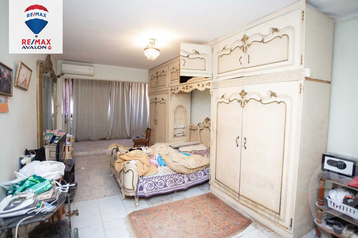 https://aqarmap.com.eg/en/listing/6230892-for-sale-alexandria-zezenia-abd-el-salam-aref-st