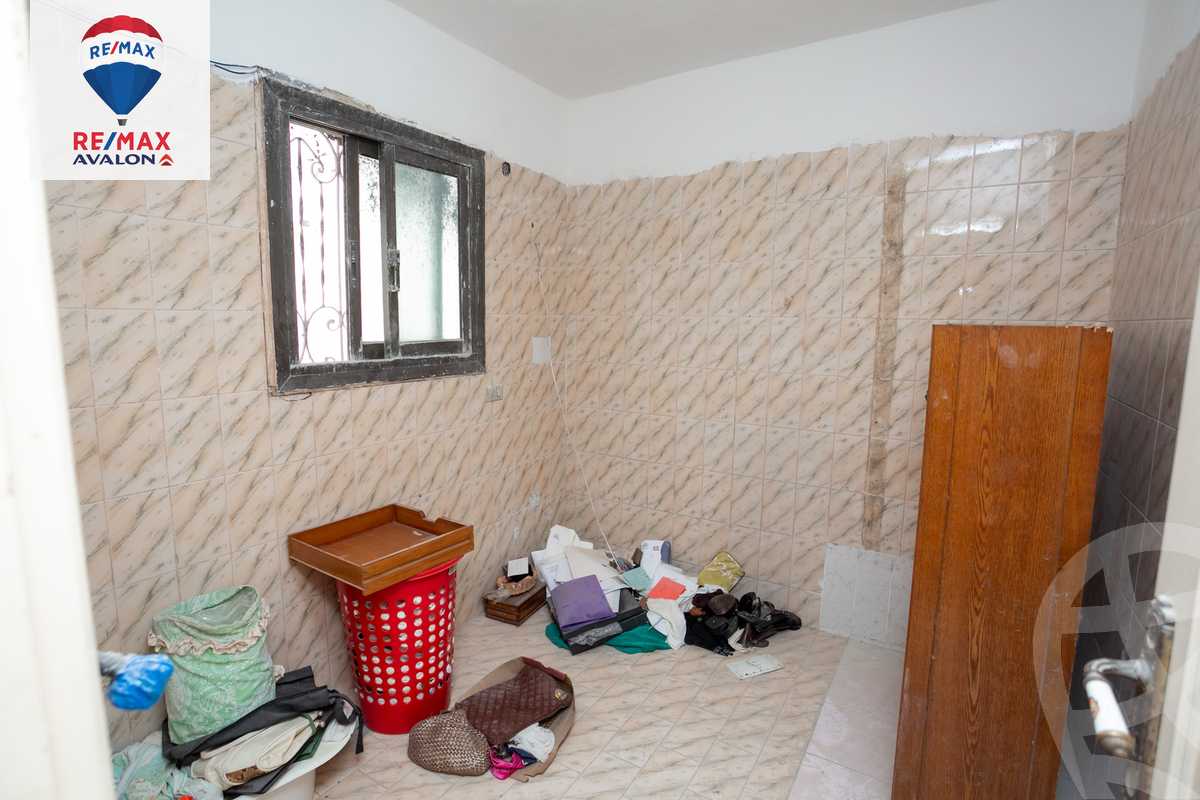 https://aqarmap.com.eg/en/listing/6230892-for-sale-alexandria-zezenia-abd-el-salam-aref-st