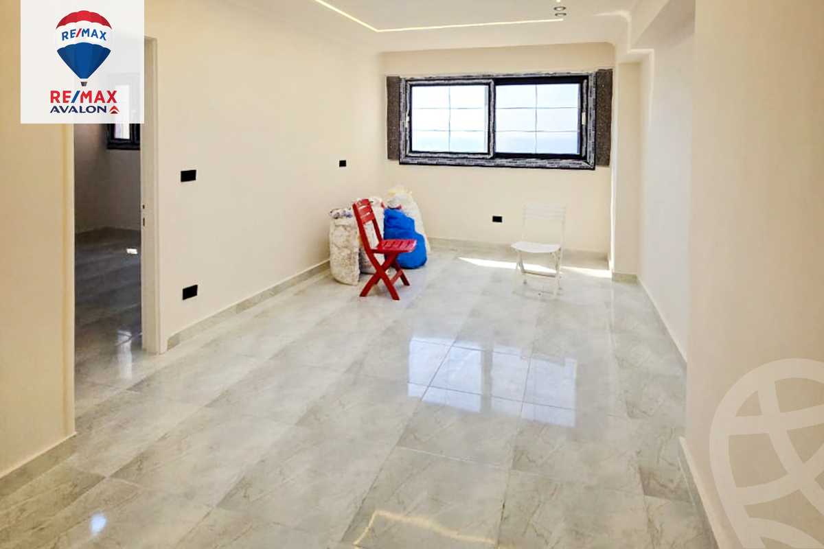 https://aqarmap.com.eg/ar/listing/6237474-for-sale-alexandria-sydy-bshr-sydy-bshr-bhry-shr-mhmd-njyb