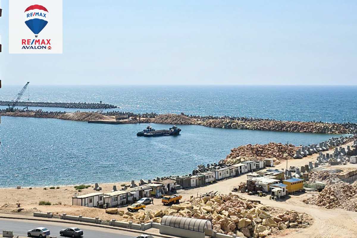https://aqarmap.com.eg/ar/listing/6237474-for-sale-alexandria-sydy-bshr-sydy-bshr-bhry-shr-mhmd-njyb