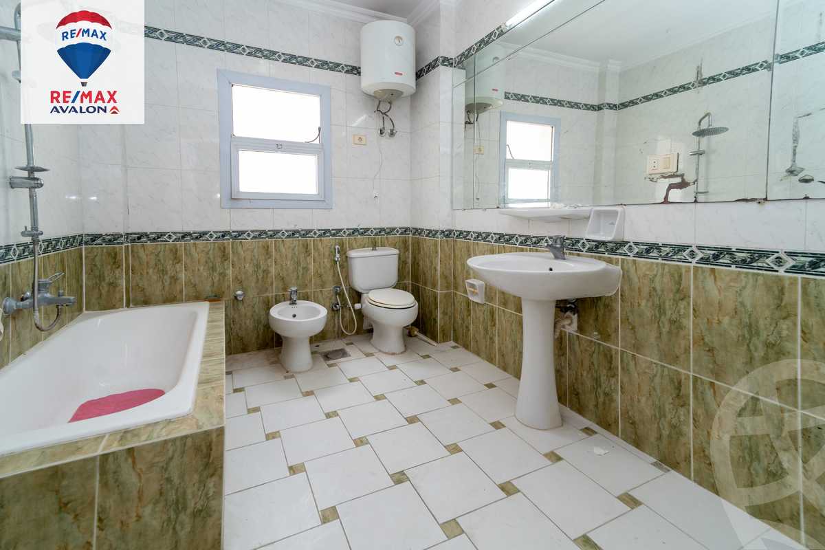 https://aqarmap.com.eg/en/listing/6238449-for-sale-alexandria-lm-mwr-lm-mwr-lshty-kornesh-el-maamoura-st