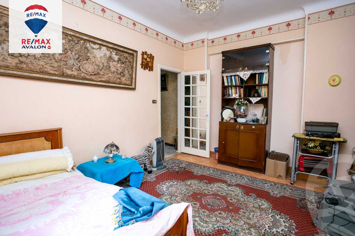 https://aqarmap.com.eg/en/listing/6241497-for-sale-alexandria-el-montazah-el-malek-st