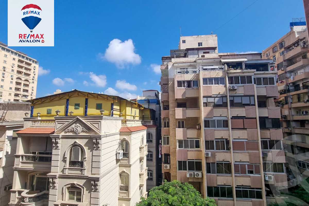 https://aqarmap.com.eg/en/listing/6241999-for-sale-alexandria-lauran-shaarawy-st