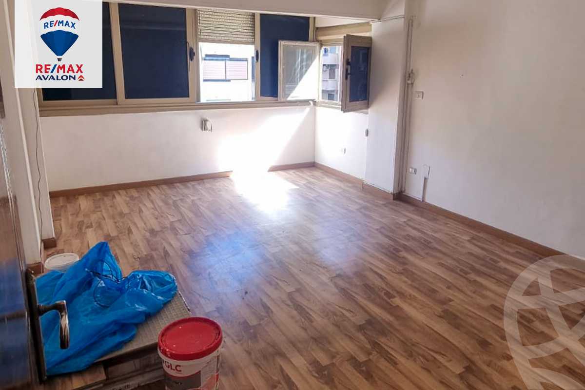 https://aqarmap.com.eg/en/listing/6241999-for-sale-alexandria-lauran-shaarawy-st