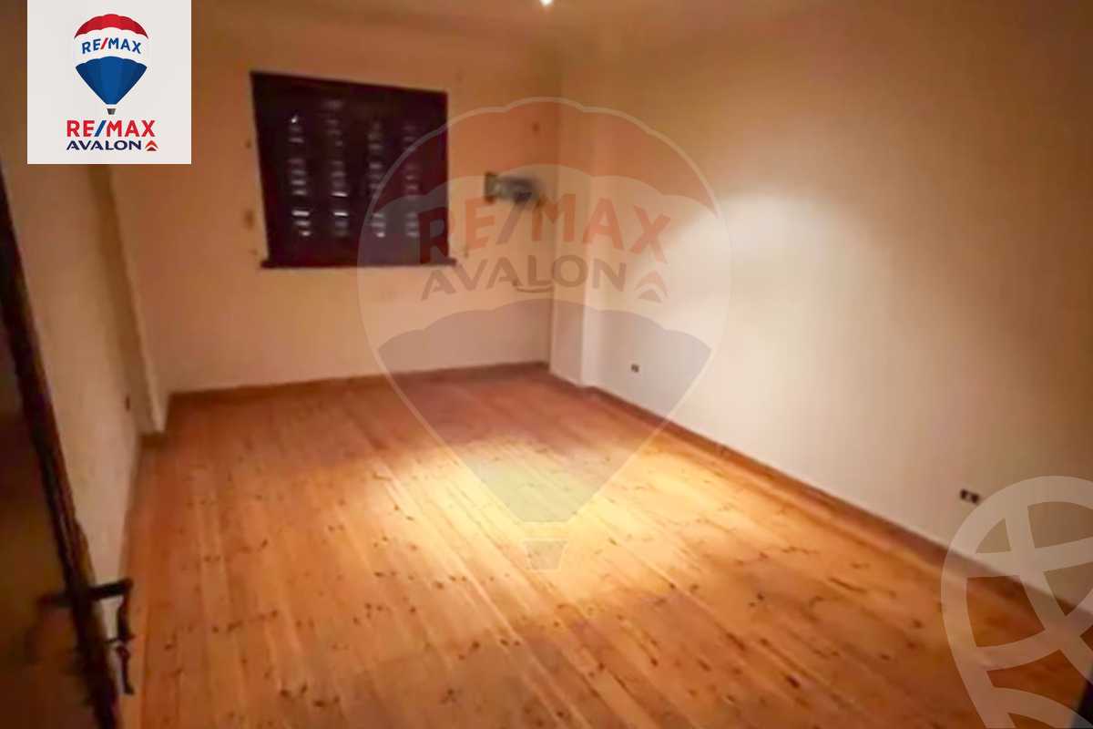 https://aqarmap.com.eg/ar/listing/6242135-for-sale-alexandria-kafr-abdo-hausop-st