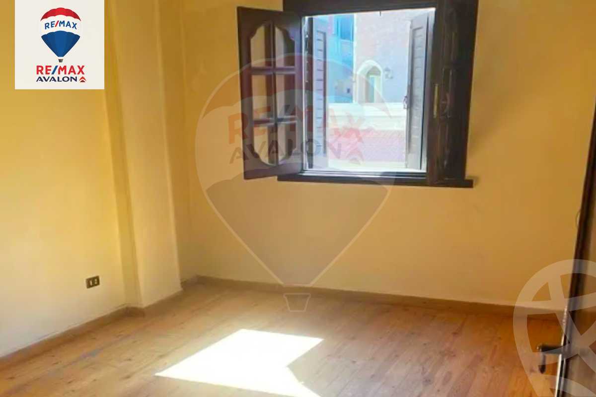 https://aqarmap.com.eg/ar/listing/6242135-for-sale-alexandria-kafr-abdo-hausop-st