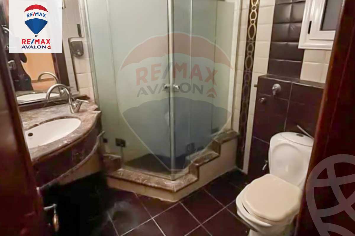 https://aqarmap.com.eg/ar/listing/6242135-for-sale-alexandria-kafr-abdo-hausop-st