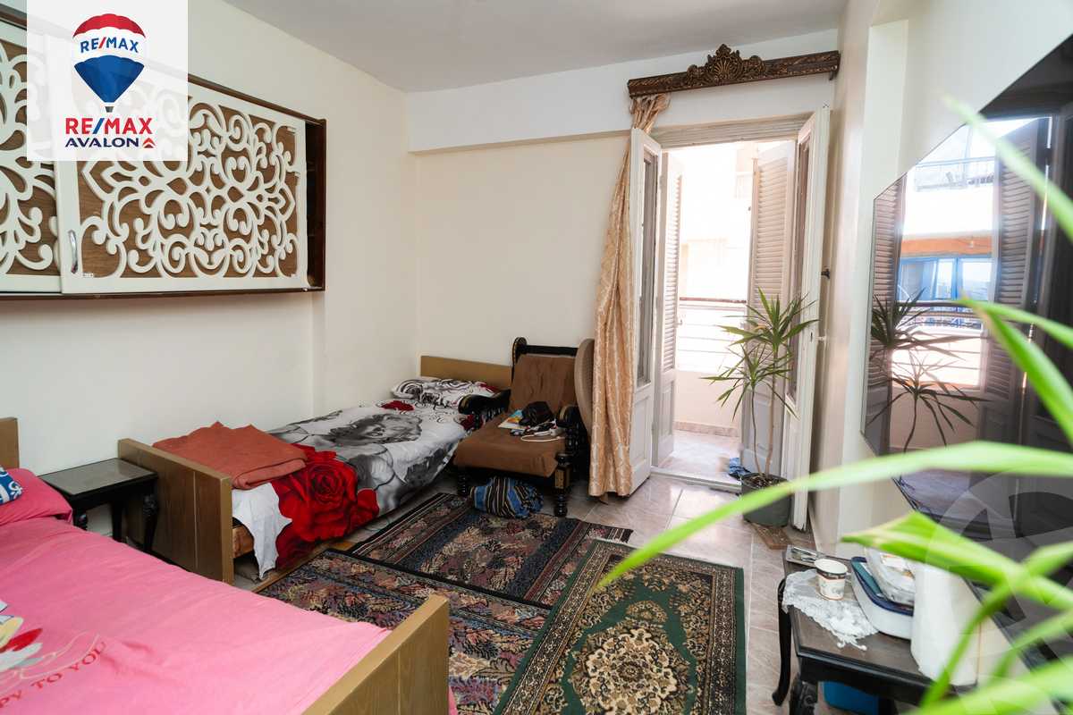 https://aqarmap.com.eg/ar/listing/6249483-for-sale-alexandria-ganaklis-shr-mrtdy-bsh