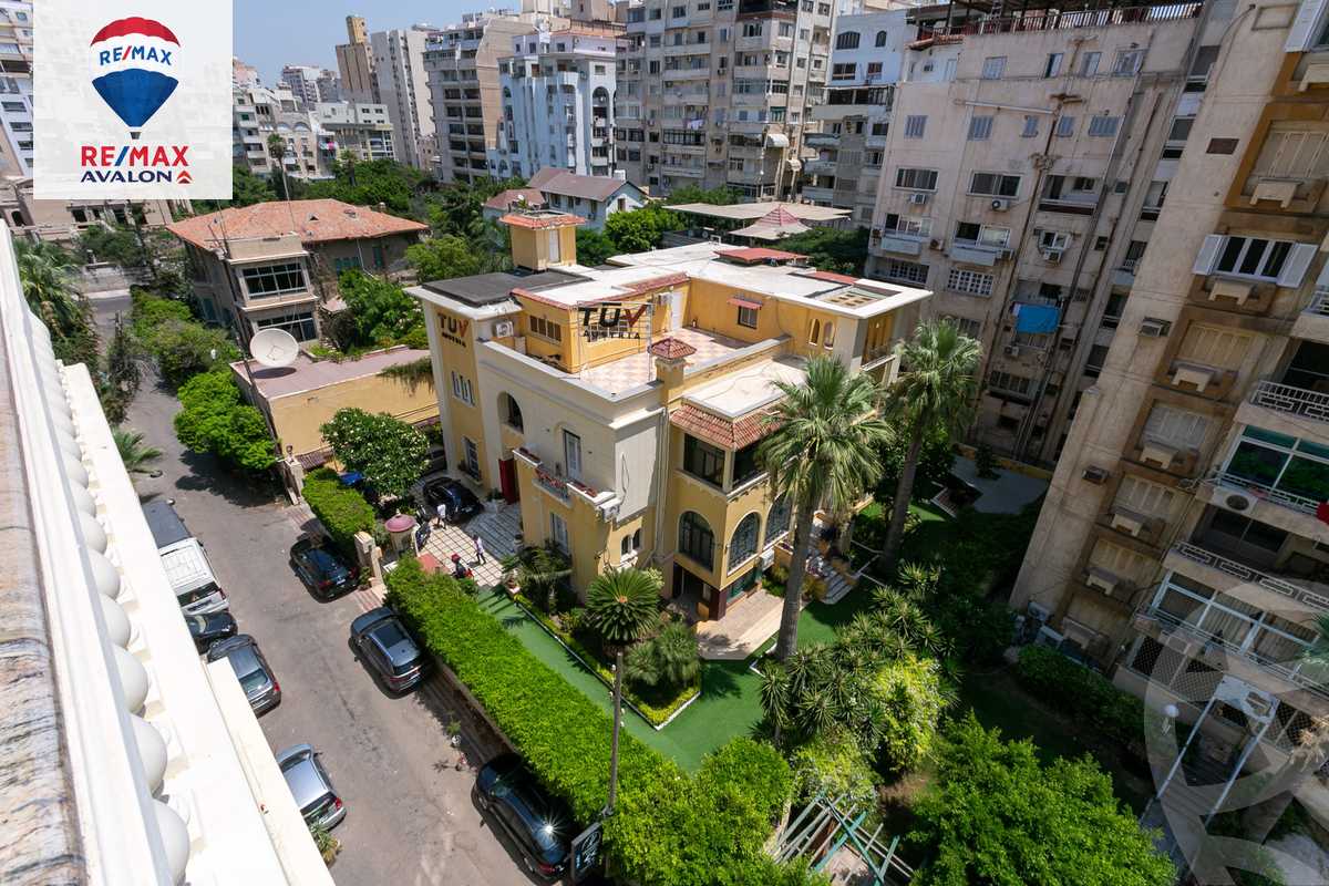 https://aqarmap.com.eg/ar/listing/6253384-for-sale-alexandria-roshdy-al-moaaskar-al-romani-st