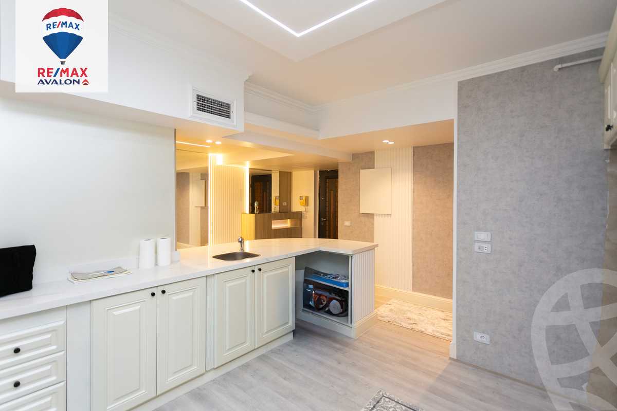 https://aqarmap.com.eg/ar/listing/6253384-for-sale-alexandria-roshdy-al-moaaskar-al-romani-st