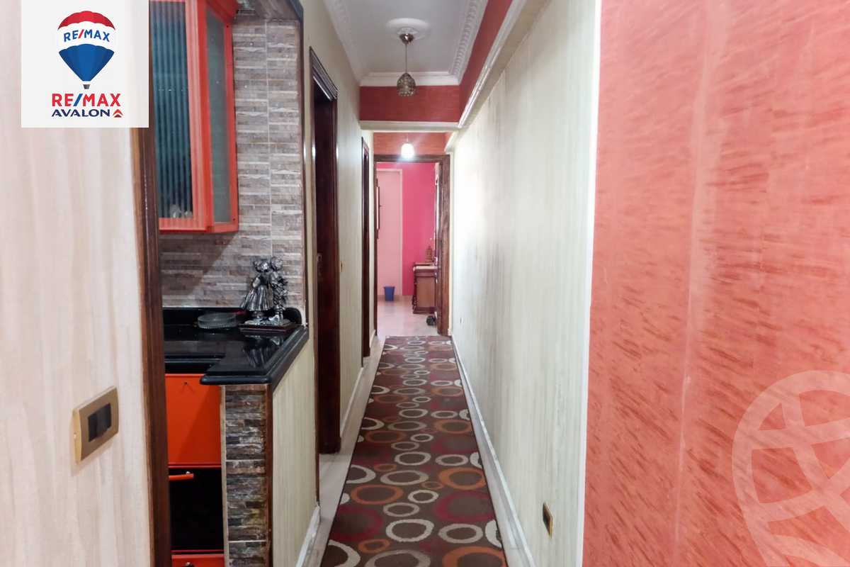 https://aqarmap.com.eg/en/listing/6254087-for-rent-alexandria-zezenia-el-amir-gameel-st