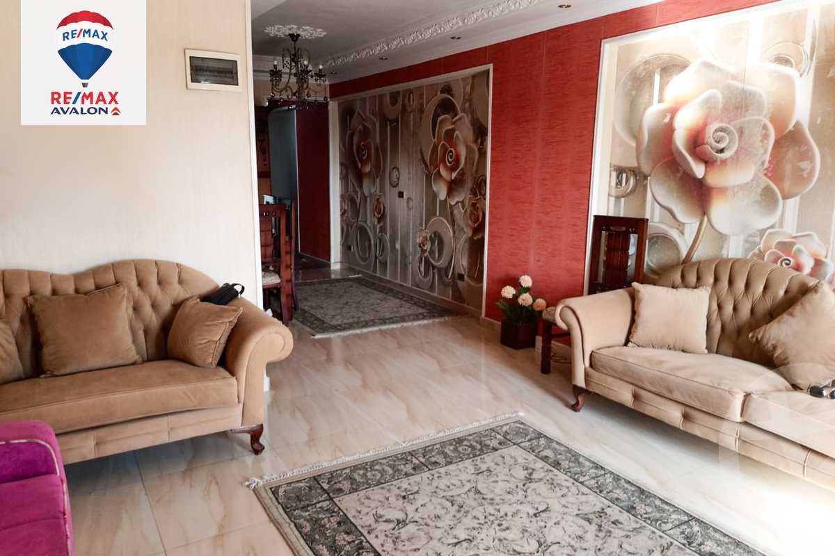 https://aqarmap.com.eg/en/listing/6254087-for-rent-alexandria-zezenia-el-amir-gameel-st