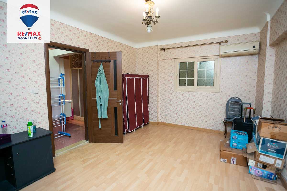 https://aqarmap.com.eg/en/listing/6254532-for-sale-alexandria-zezenia-abd-el-salam-aref-st