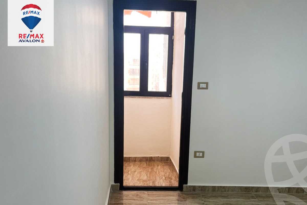 https://aqarmap.com.eg/ar/listing/6254695-for-rent-alexandria-zezenia-abd-el-salam-aref-st