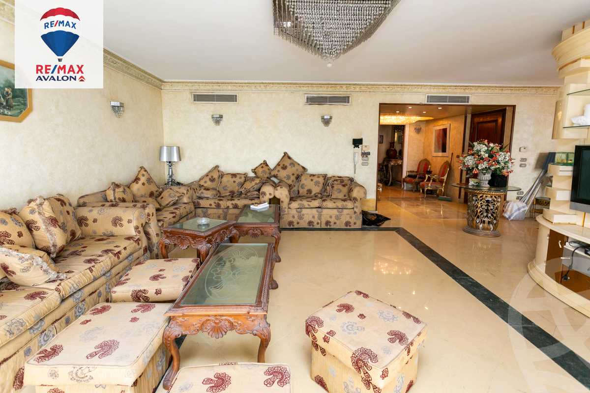 https://aqarmap.com.eg/en/listing/6256457-for-sale-alexandria-camp-cesar-el-gaish-rd