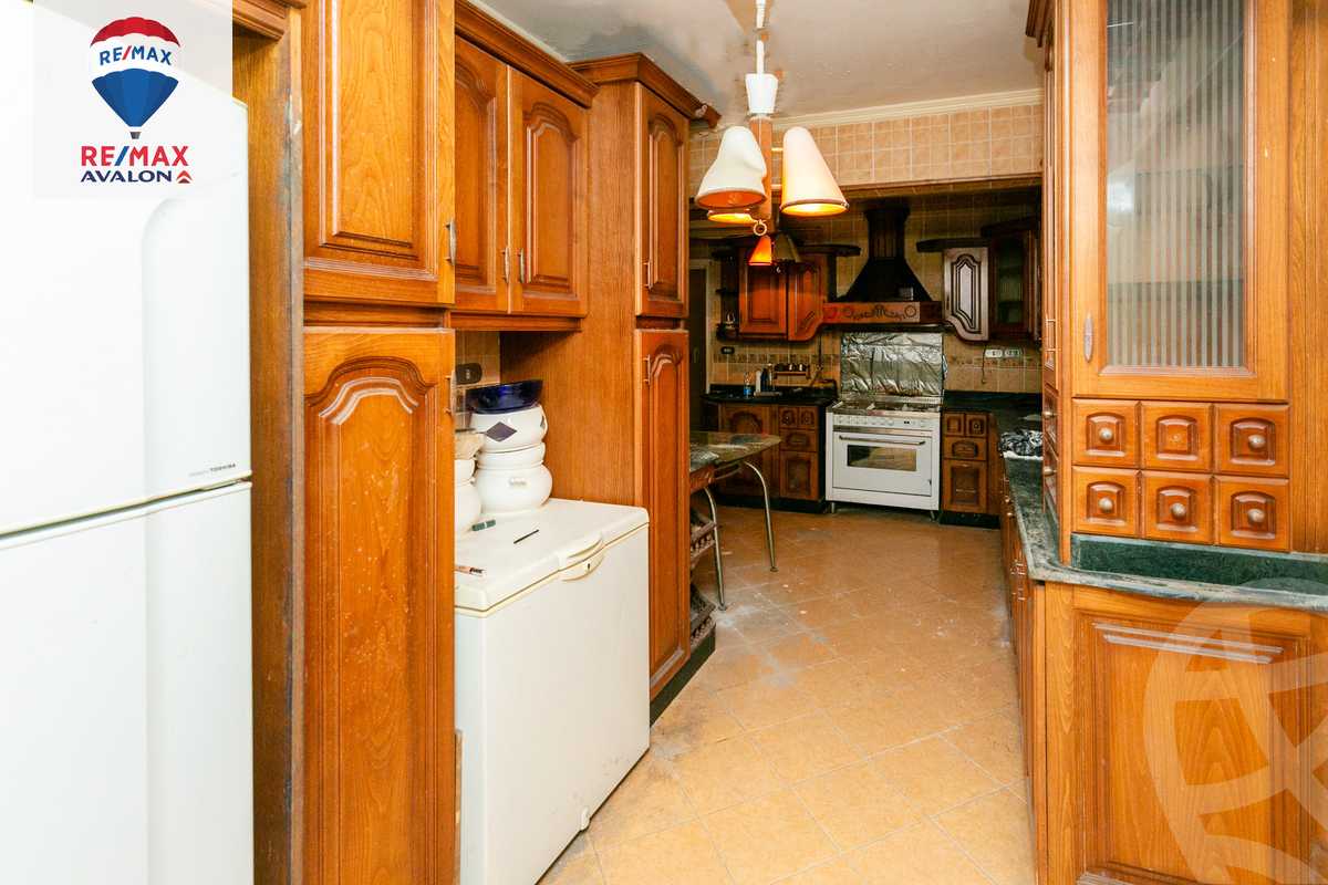https://aqarmap.com.eg/en/listing/6256457-for-sale-alexandria-camp-cesar-el-gaish-rd