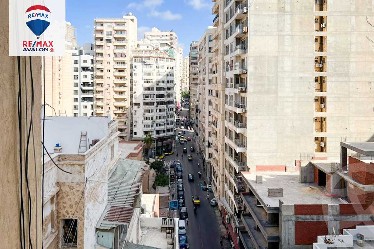 https://aqarmap.com.eg/ar/listing/6256532-for-sale-alexandria-lauran-shaarawy-st